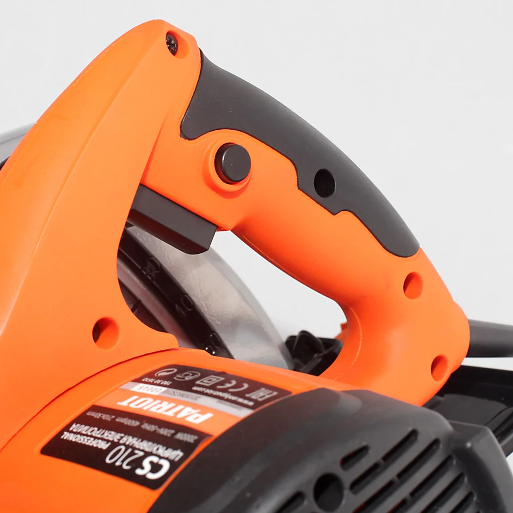 Пила циркулярная PATRIOT CS 210