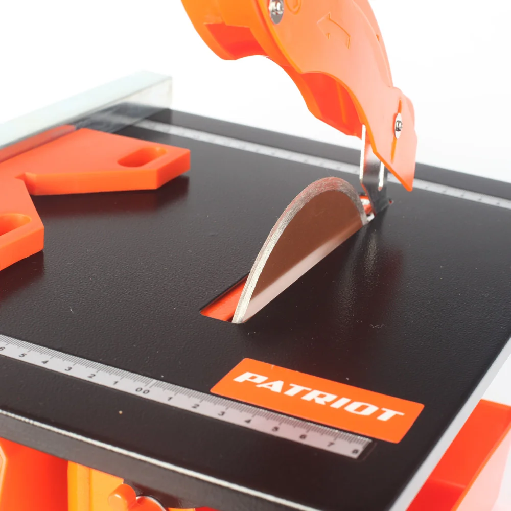 Станок для резки плитки и камня PATRIOT TC 600